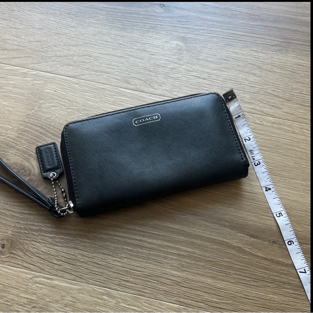 Authentic Coach Wristlet - Picture 11 of 13